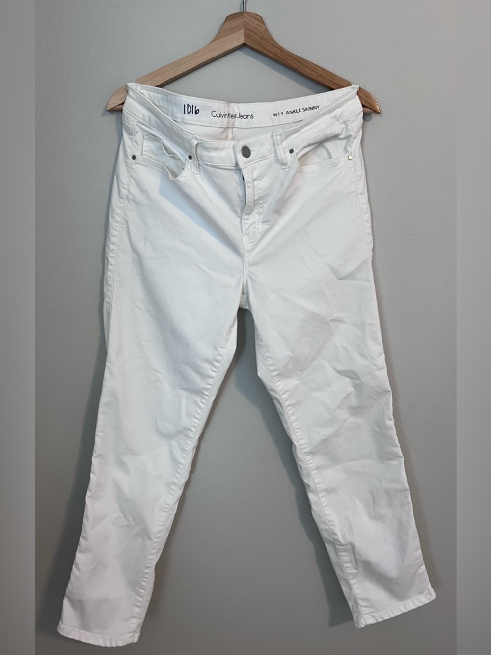 Calvin Klein | White Ankle Skinny Jeans | Size 14 | Stretch Mid Rise